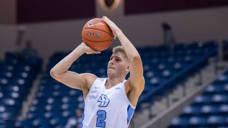 Calcaterra To Transfer To UConn For Fifth Season